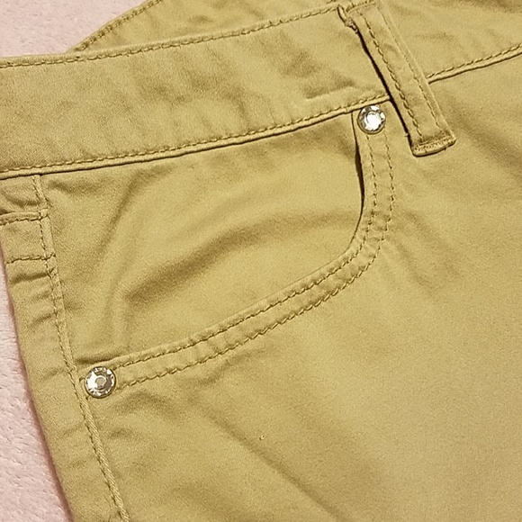 Khaki pants with gems - Picture 3 of 8